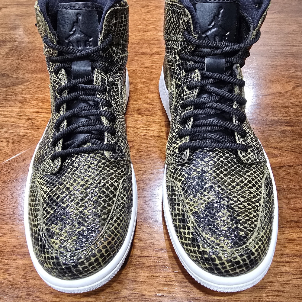 Nike Air Jordan 1 Retro High Premium Snakeskin "Olive Canvas" - 8W (AH7389-302)